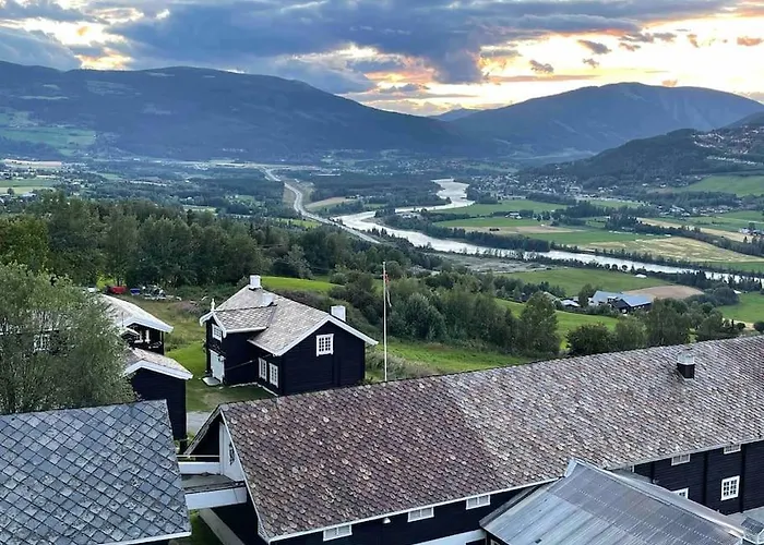 Traditional Barn -stabbur - Wifi Og Sauna Alpehytte *